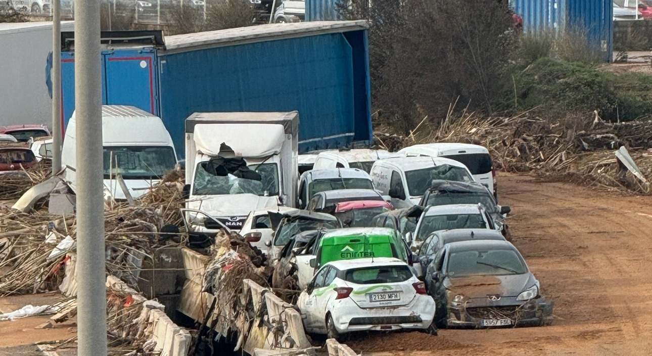 Vehículos en la autovía entre Torrent y Valencia.
