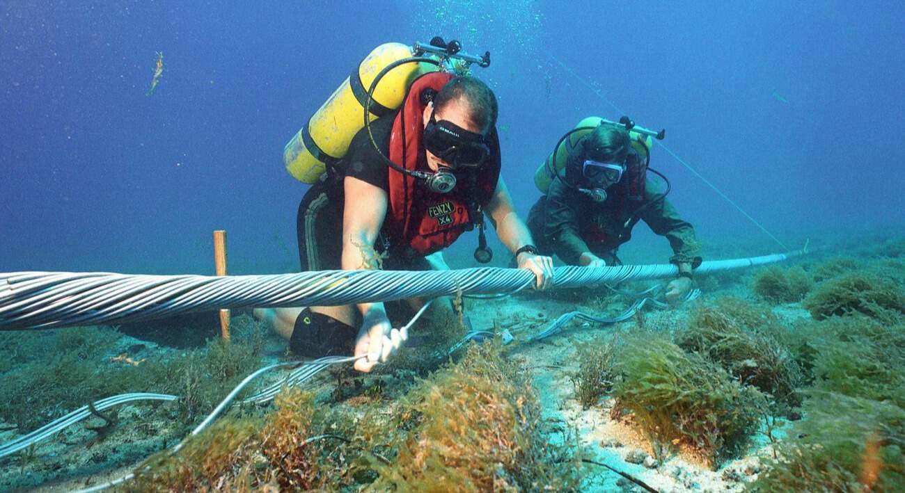 Meta liderará las "autopistas digitales" con un cable submarino de 50.000 kilómetros que dará la vuelta al mundo