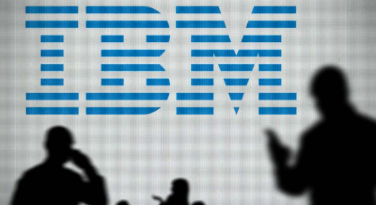 IBM despidió a 8.000 empleados para sustituirlos por IA: lo que no esperaban era tener que volver a contrararlos