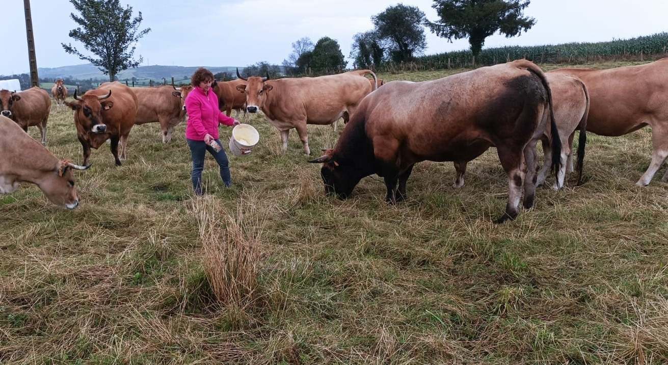 mujer agro