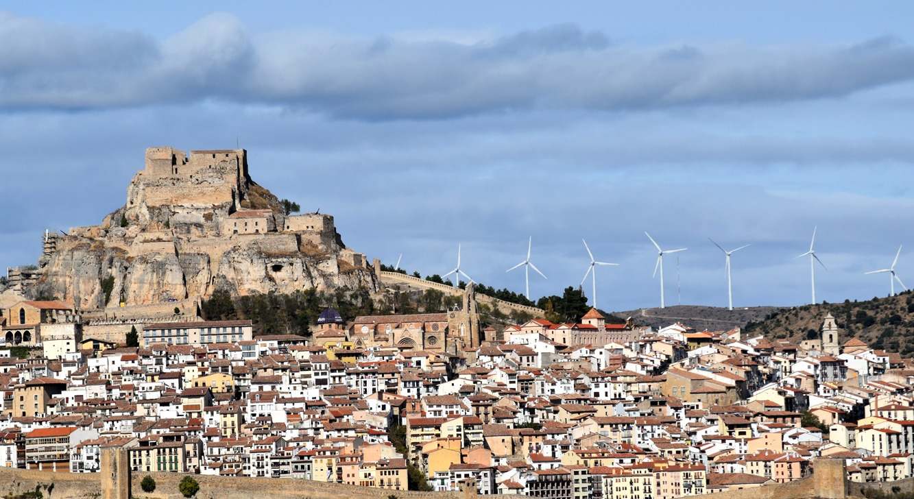 Molinos de viento cerca de Morella.