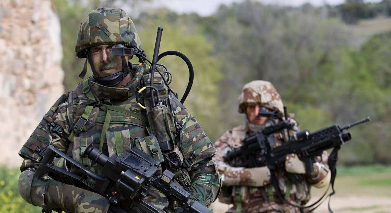 [Imagen: militares.jpg]