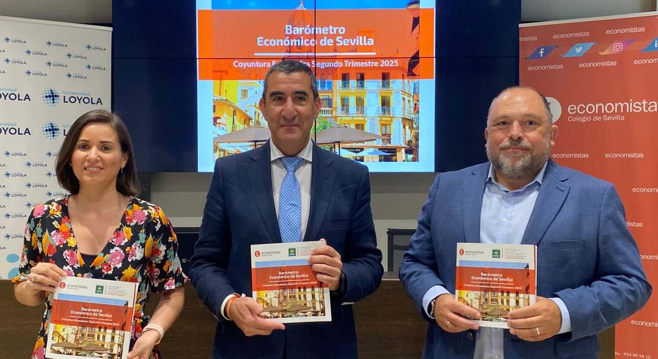 Carmen Delgado, Francisco J. Tato y Rafael Peral.