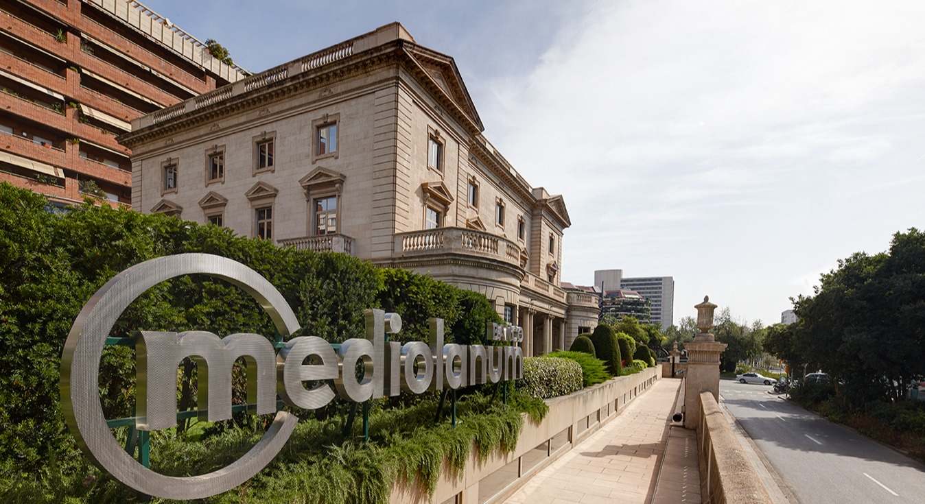 Palacete_Abadal_Sede_Banco_Mediolanum_Barcelona.jpg