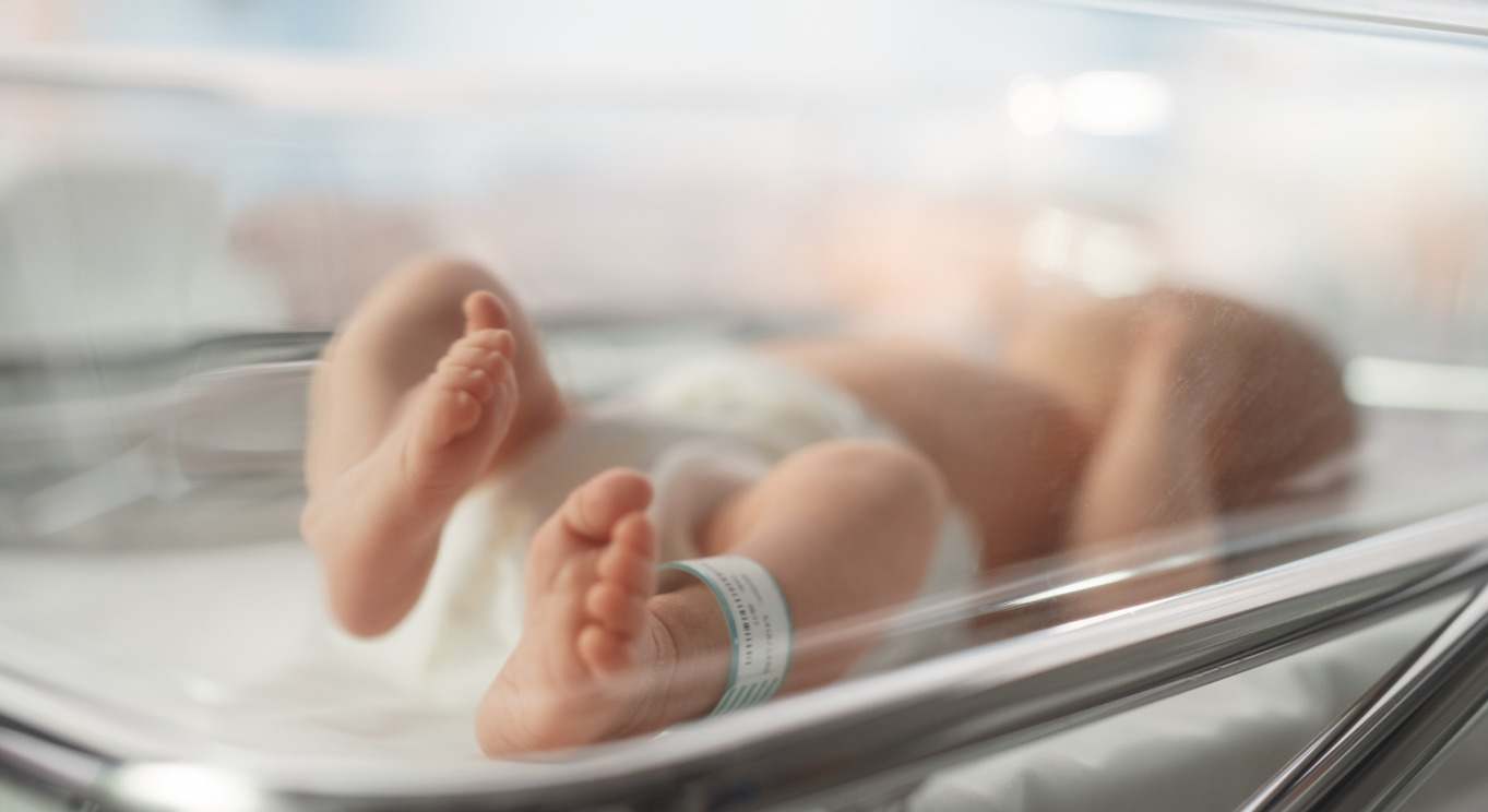 bebe niño recien nacido