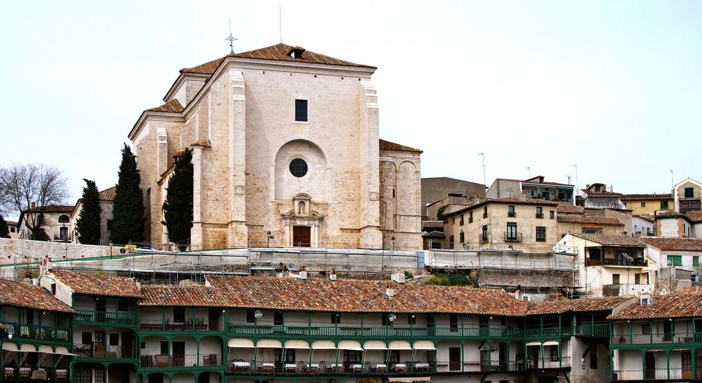 Iglesia del pueblo de Chinchón