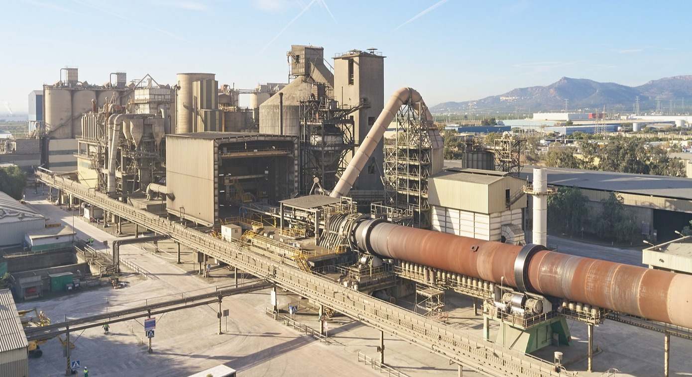 La cementera de Holcim en Sagunto.