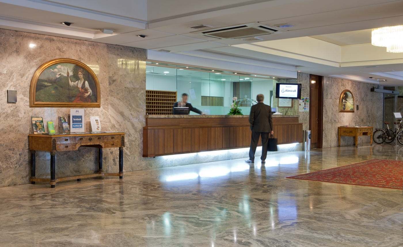 HOTEL SANTEMAR. Europa Press