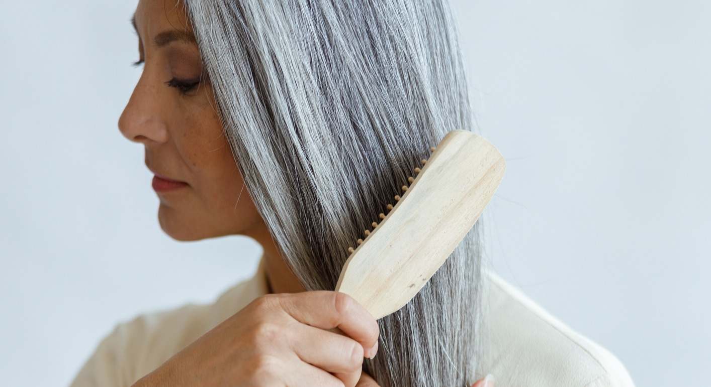 Se acabaron las canas secas y frágiles.