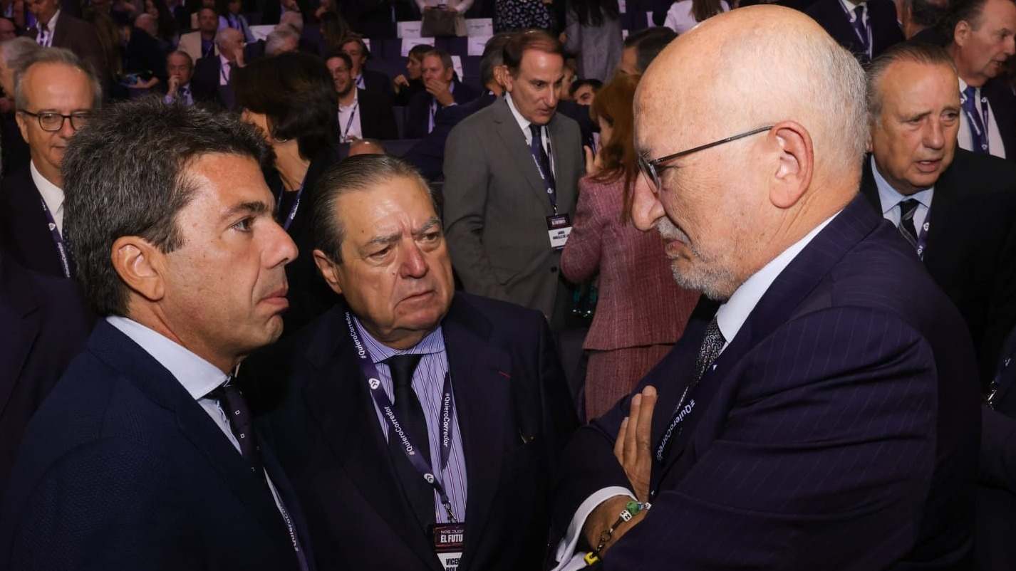 Carlos Mazón, con Vicente Boluda y Juan Roig.