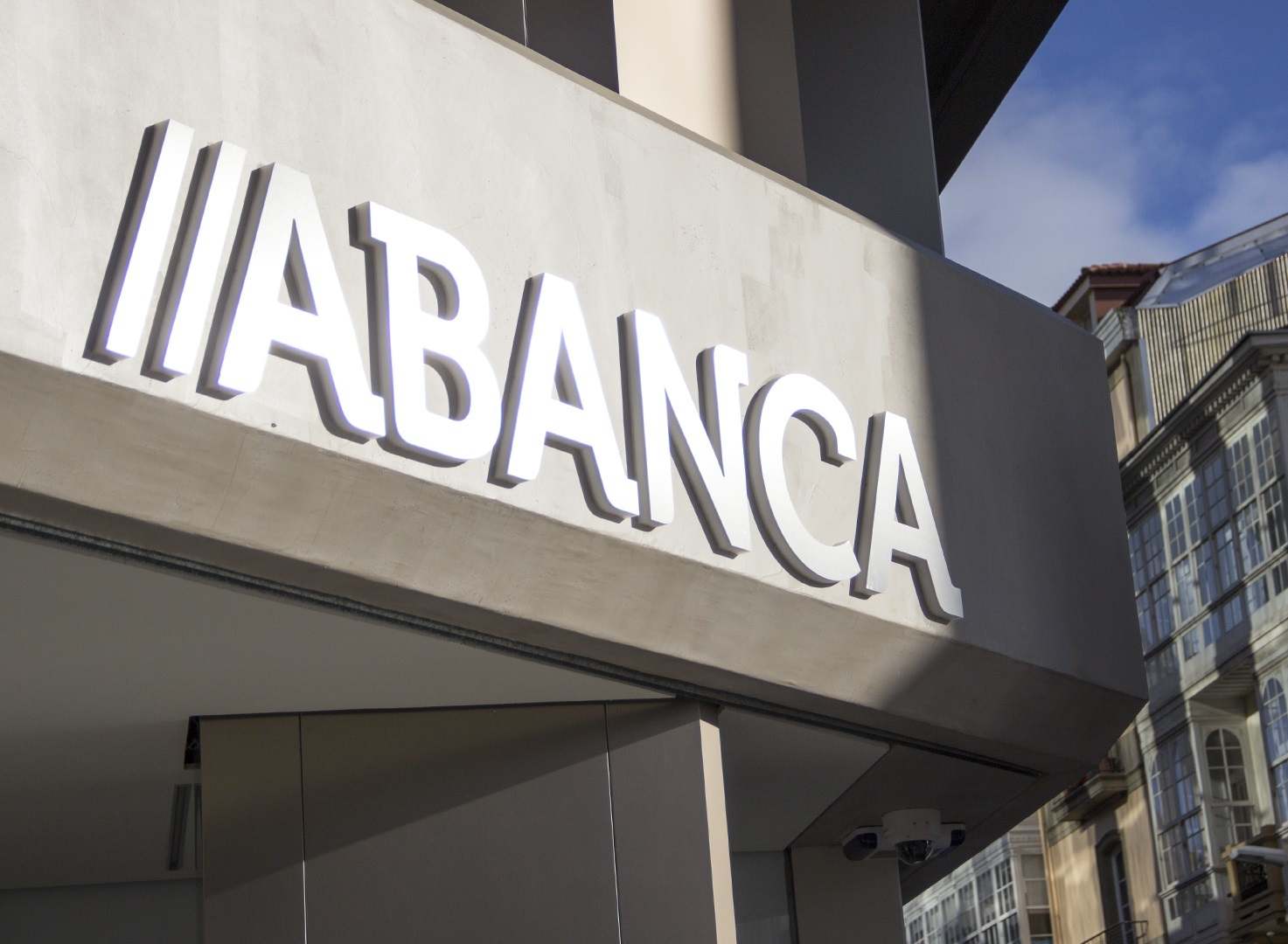 EuropaPress_4846052_oficina_abanca.jpg