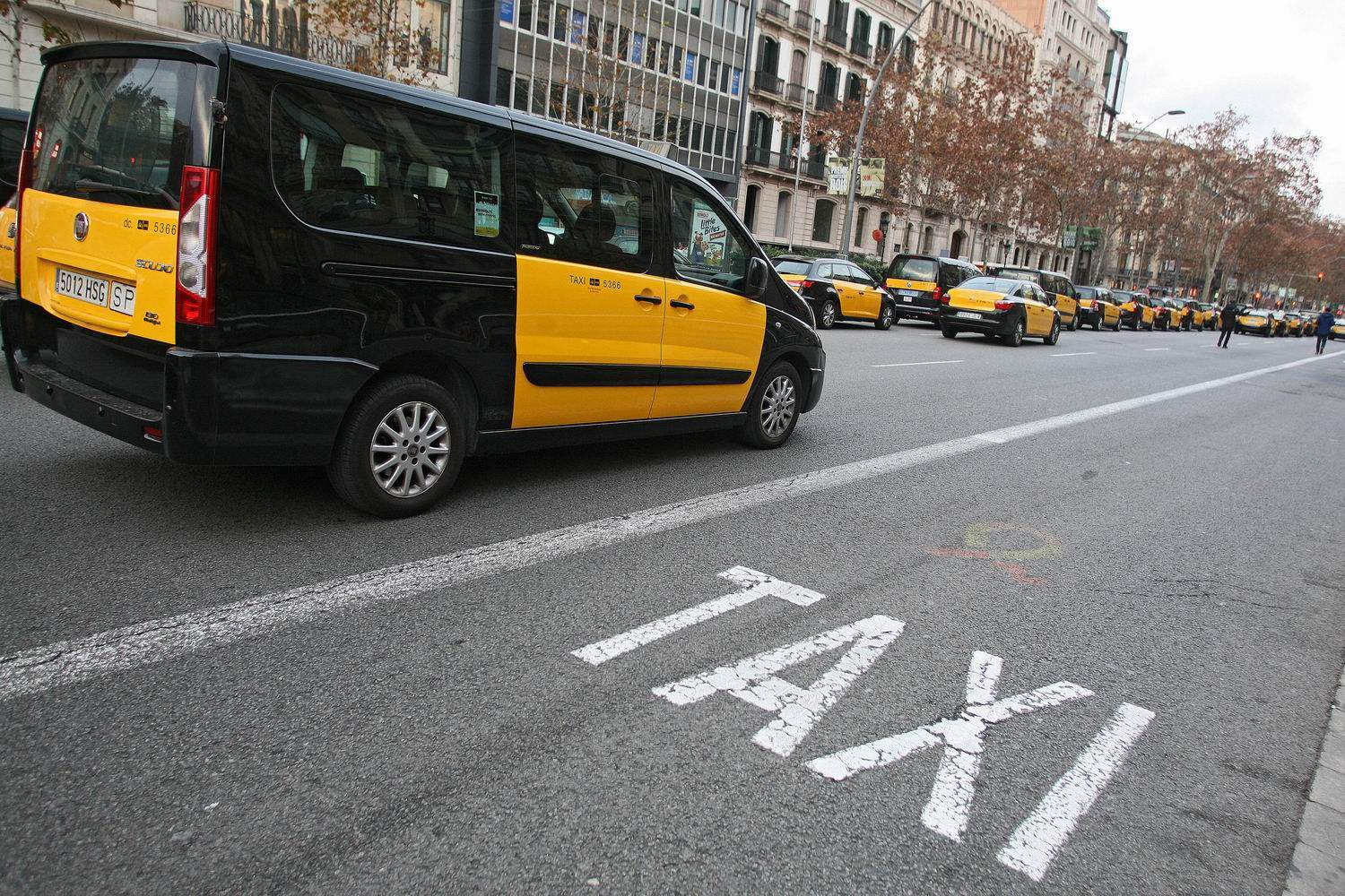 199118_HUELGA-TAXI_015.jpg