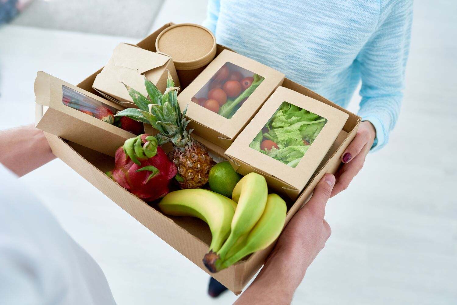 Las soluciones de comida a domicilio y takeway suponen ya más de un tercio del gasto en comida fuera del hogar.