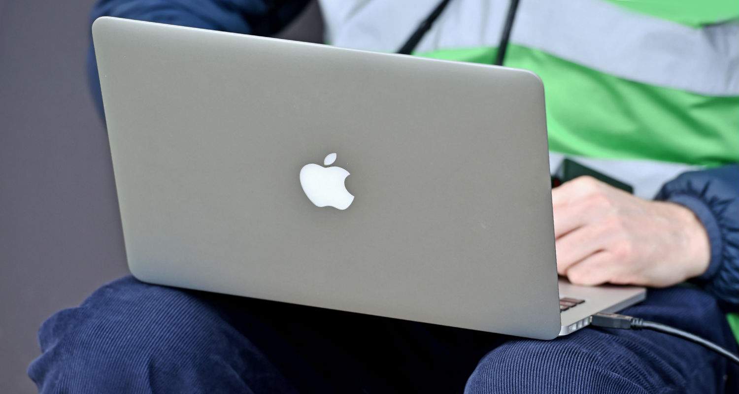 macbook-2.jpg