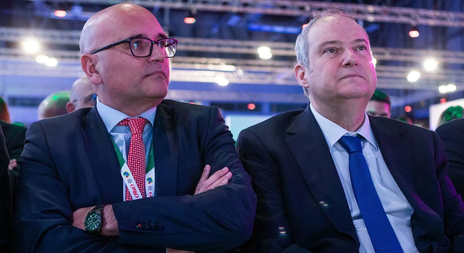 Manuel Cermerón, CEO de Veolia España, y Jordi Hereu, ministro de Industria y Turismo, en FITUR 2025