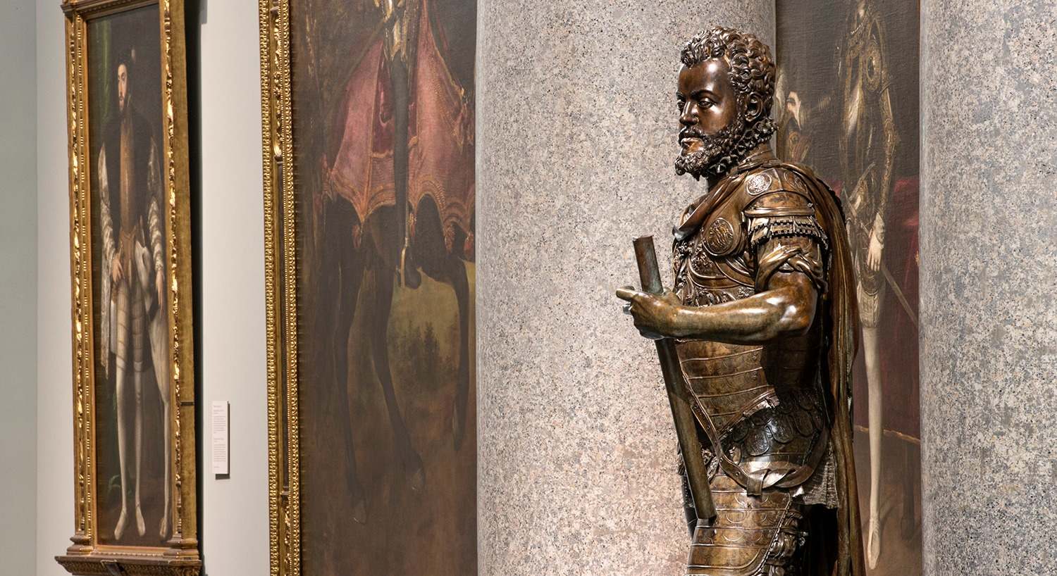 Imagen de la escultura de Felipe II en la Galería Central Foto © Museo Nacional del Prado.