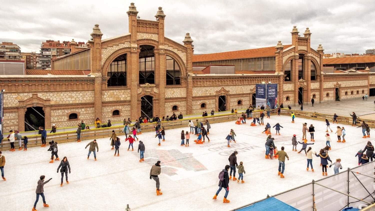 Pista de Hielo de Matadero de Madrid