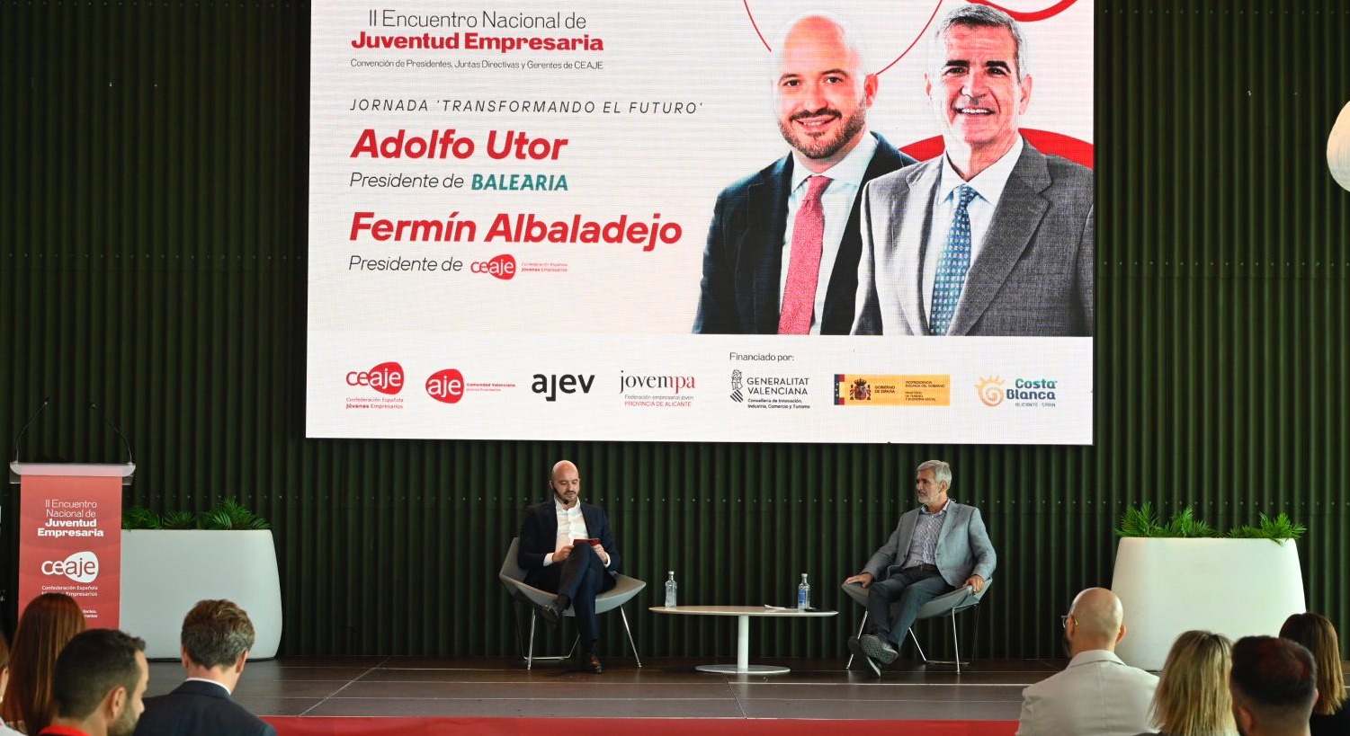 Fermín Albaladejo, de Ceaje, y Adolfo Utor, presidente de Baleària.