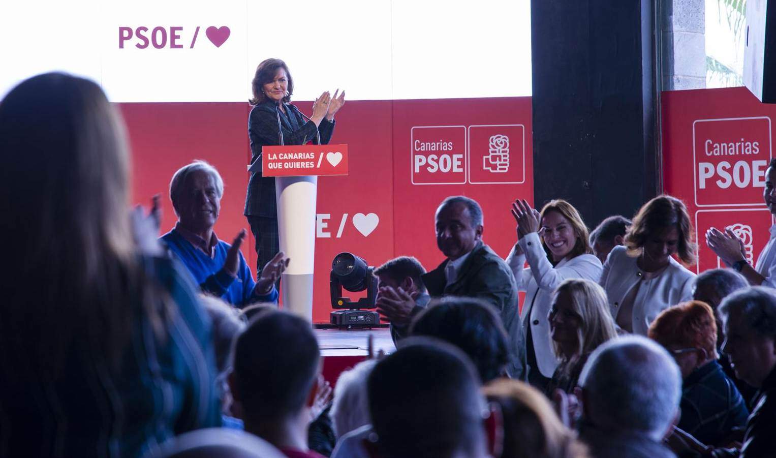 Carmen Calvo en un acto del PSOE en Canarias