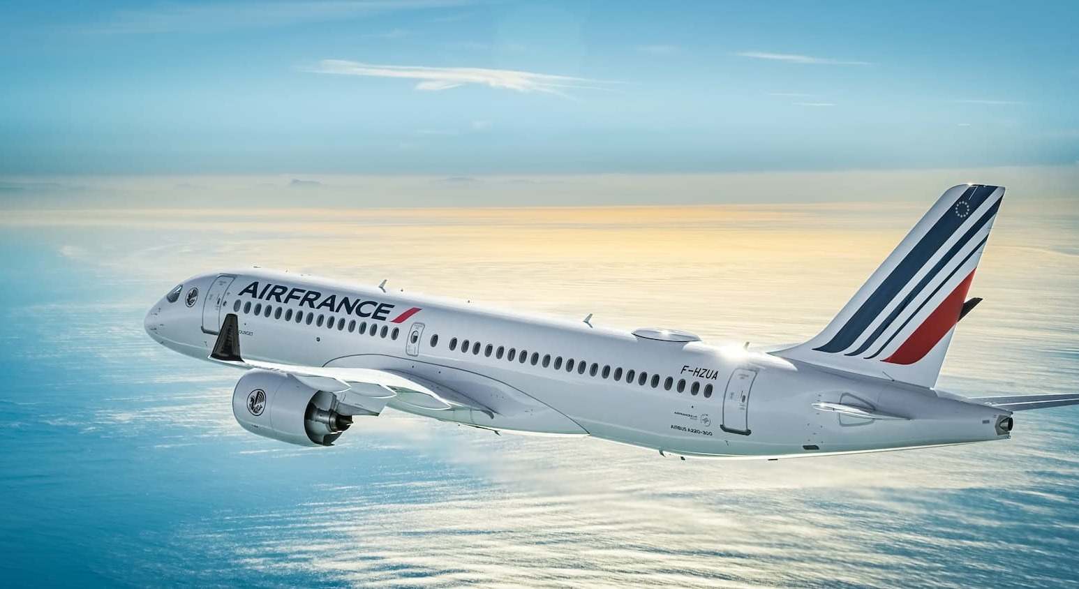 Avión Airbus A220 de Air France. / Foto: Air France-KLM