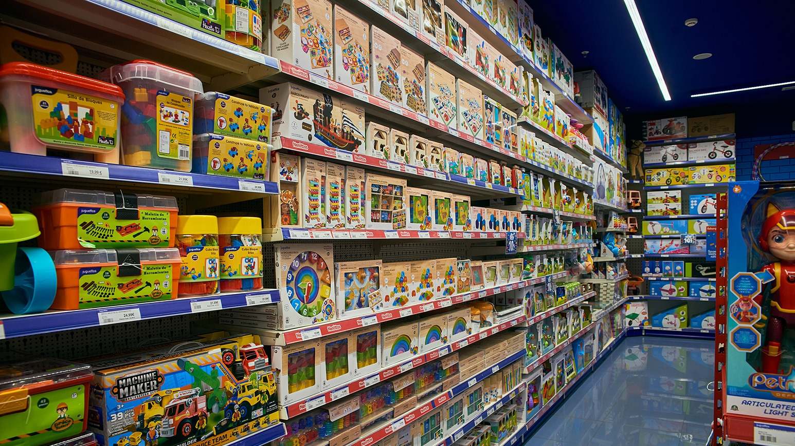 La ventas de juguetes en Navidad cae en 2023.
