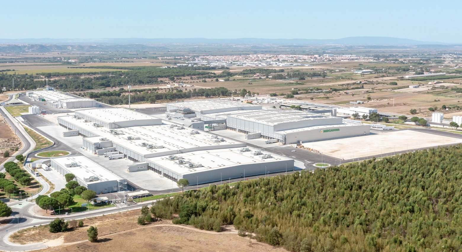 El nuevo macrocomplejo de Mercadona en Portugal.