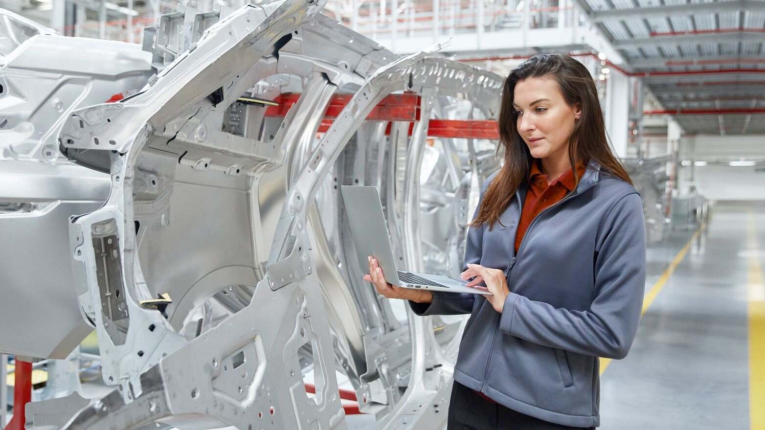 Interior de una planta de automoción.