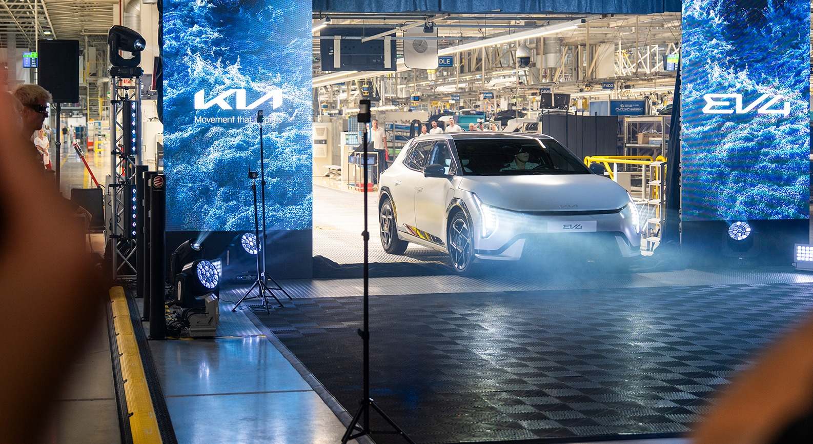 Kia EV4