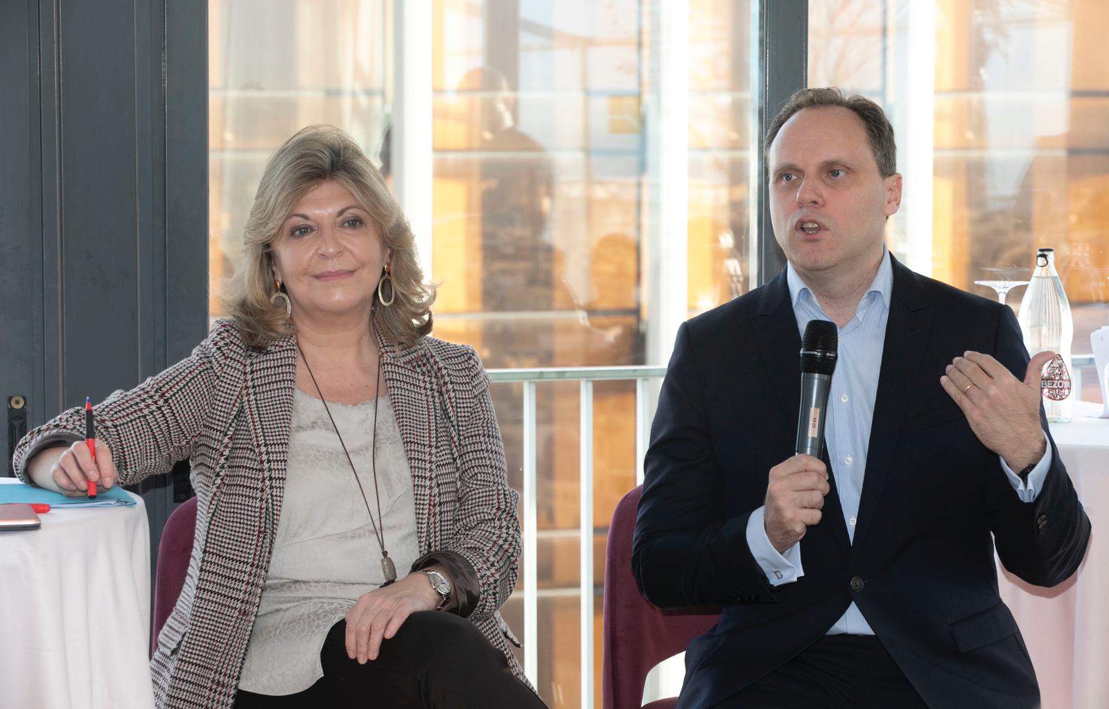 Engracia-hidalgo-daniel-lacalle.JPG