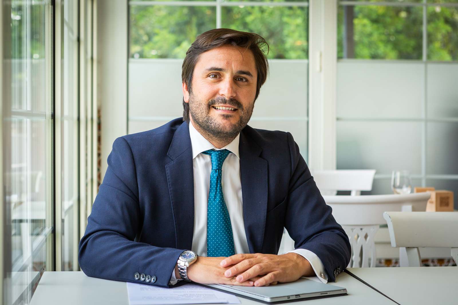 Félix Almagro, AJE