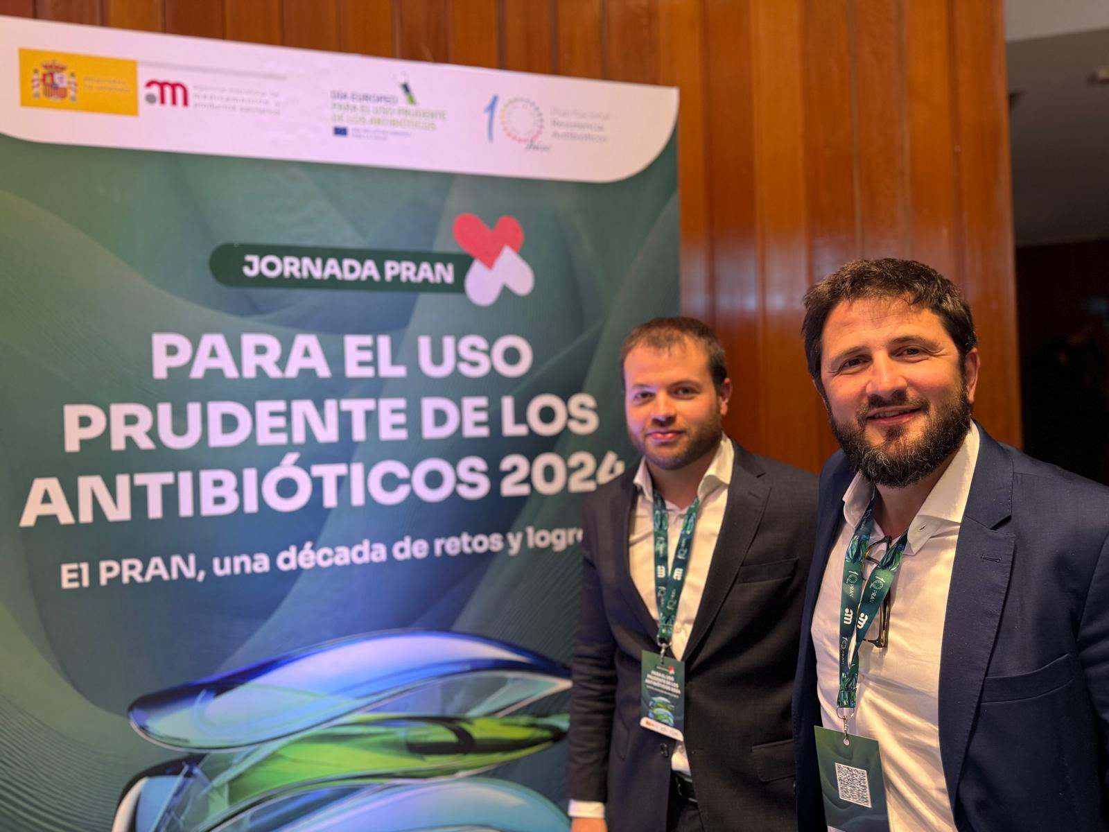 A la izquierda, Sergio Figueiras, director de Innovación de Bahía Software, junto a Cristobal Bernardo, responsable principal del proyecto Gralenia.