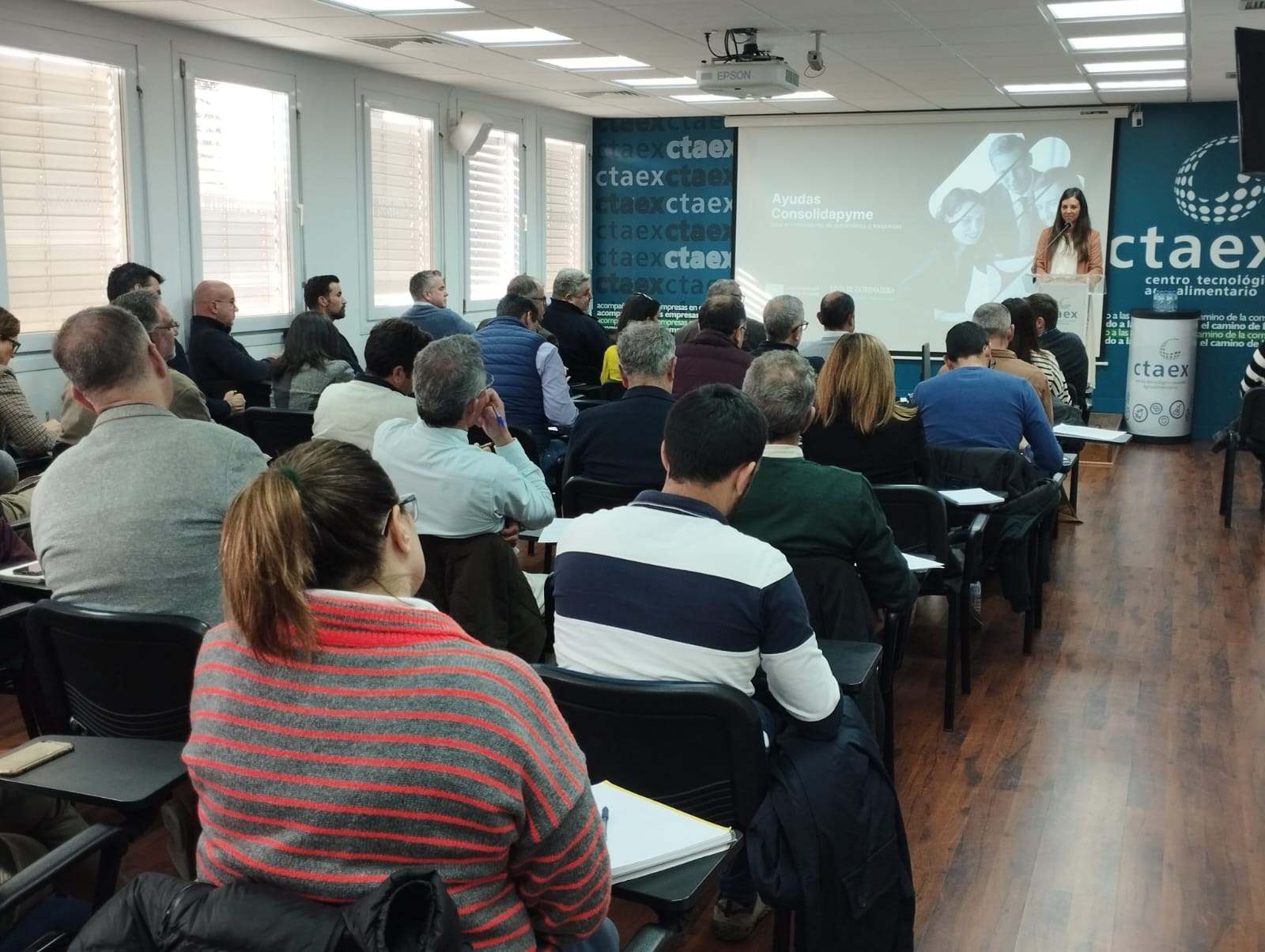 Presentación de las ayudas para la transformación y crecimiento del sector agroalimentario extremeño