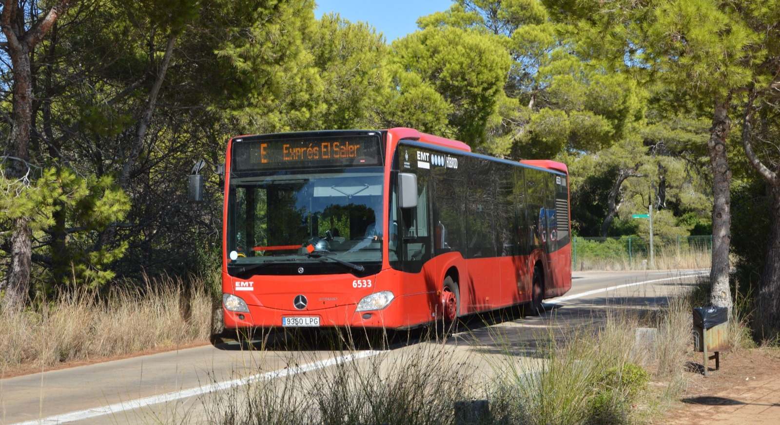 Autobús de la EMT de Valencia. / Sergio de Frutos