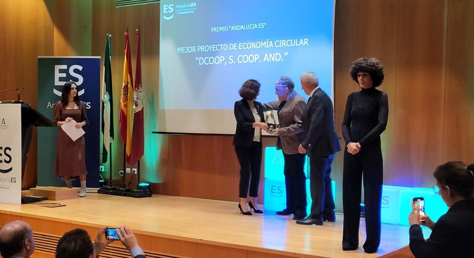 Dcoop premio