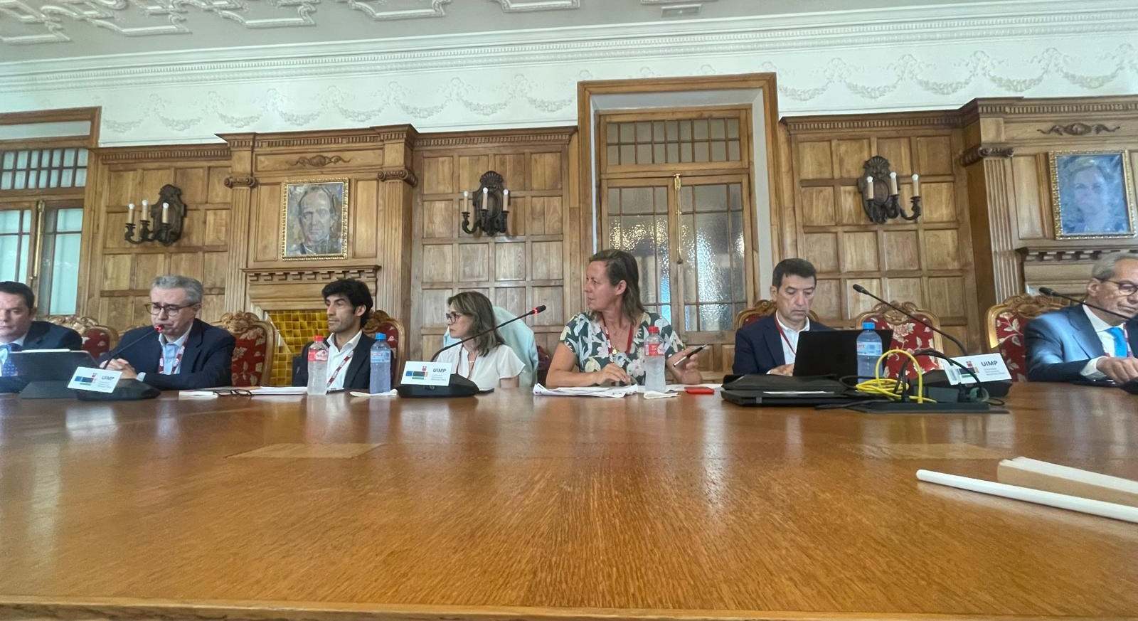 panel multilatinas