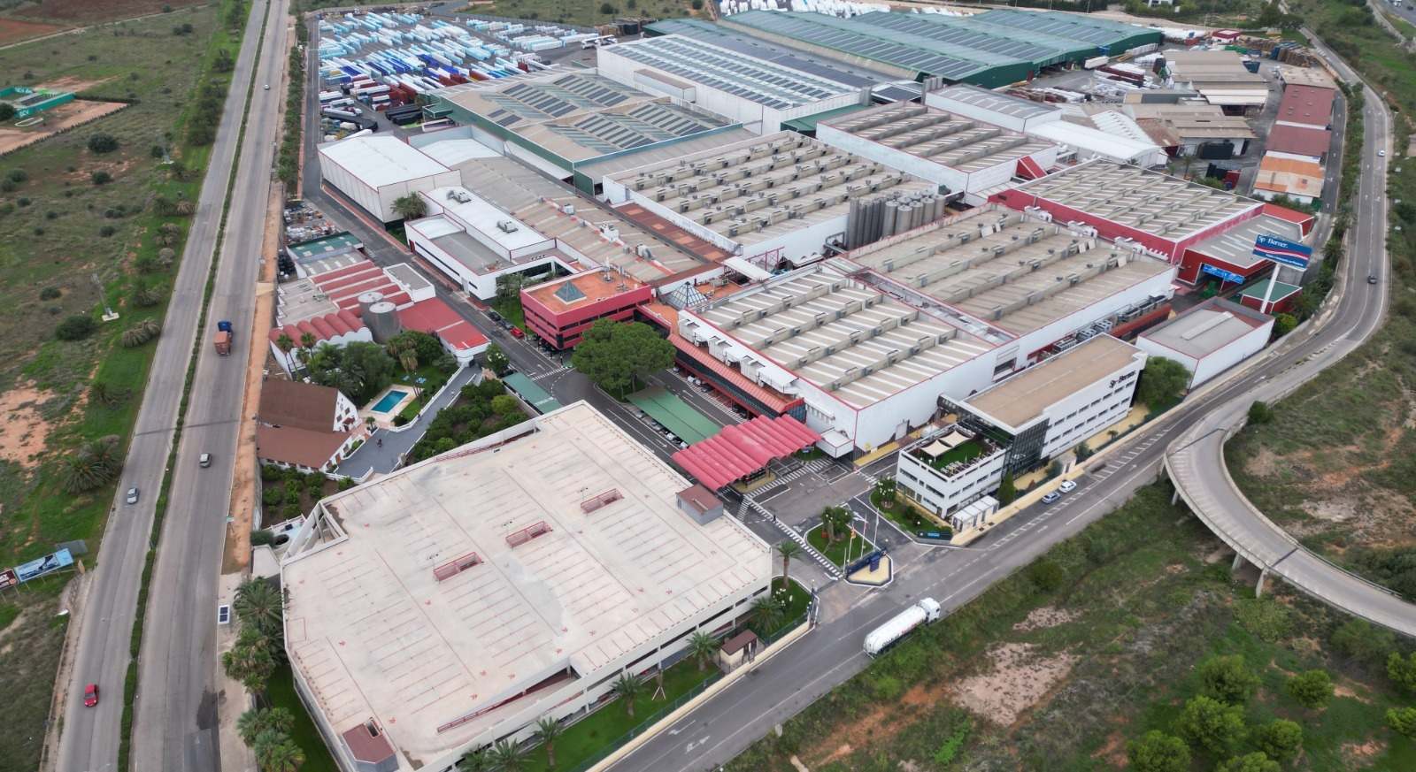 Complejo industrial de Sp-Berner en Aldaya (Valencia)