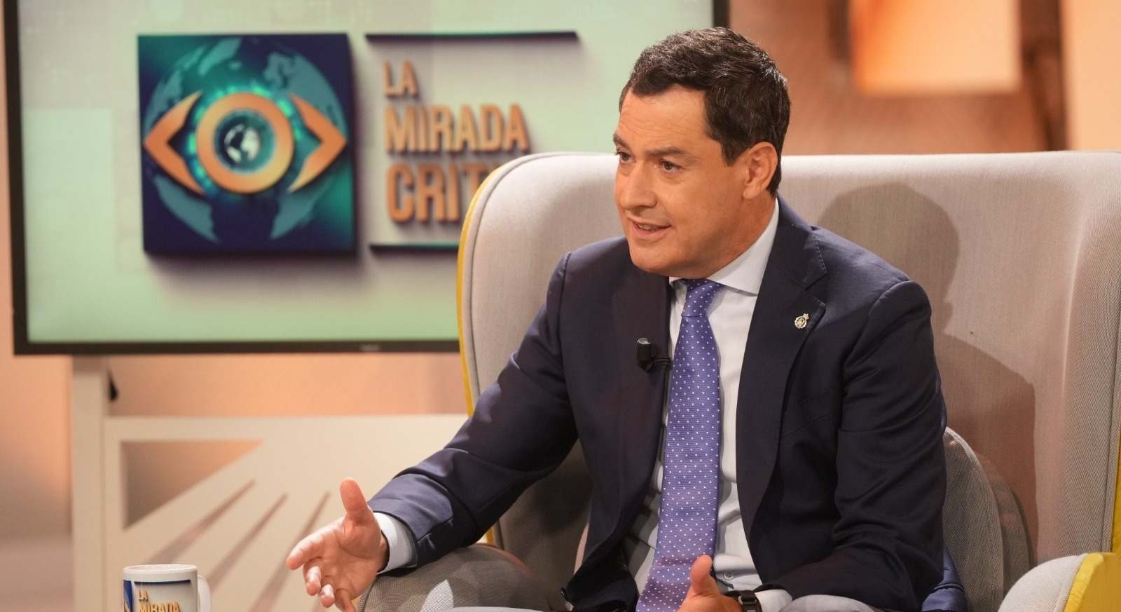 Juanma Moreno, en la entrevista en Telecinco.