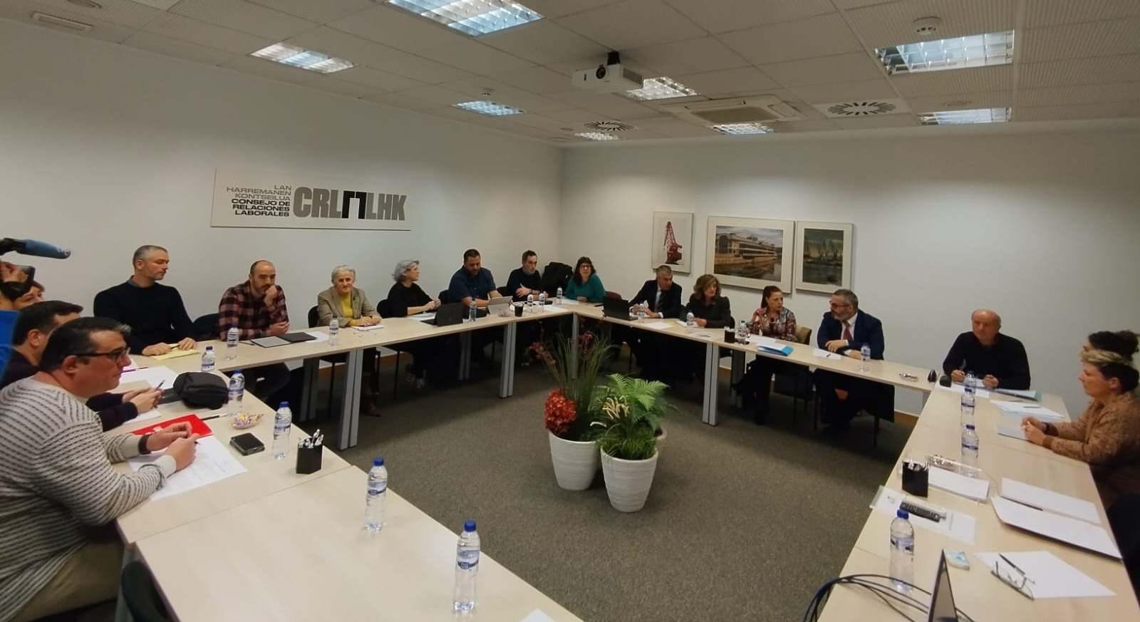 Mesa negociación SMI propio