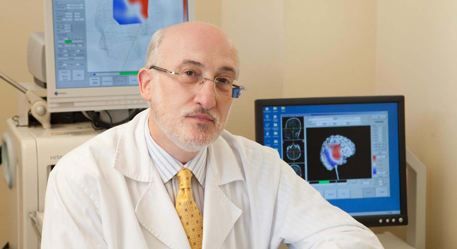 El doctor Ramón Cacabelos