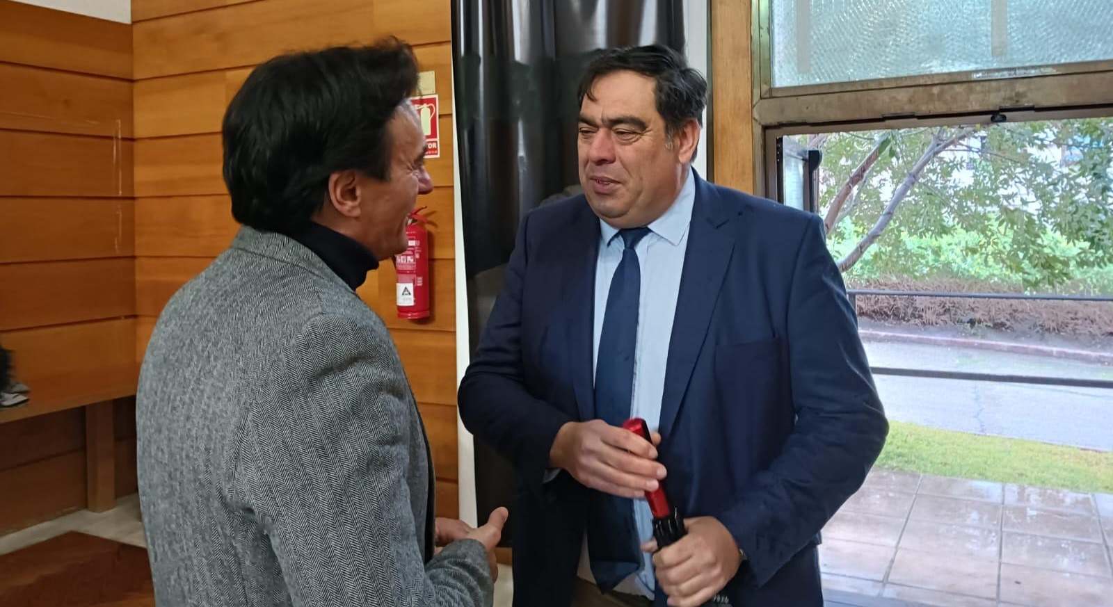 Rafael Amor y Agustín González