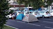 España paralizada por el taxi: Barcelona mantendrá la huelga al menos hasta mañana