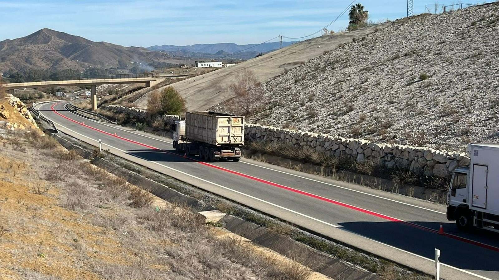 linea_roja_carretera_Málaga23.jpg
