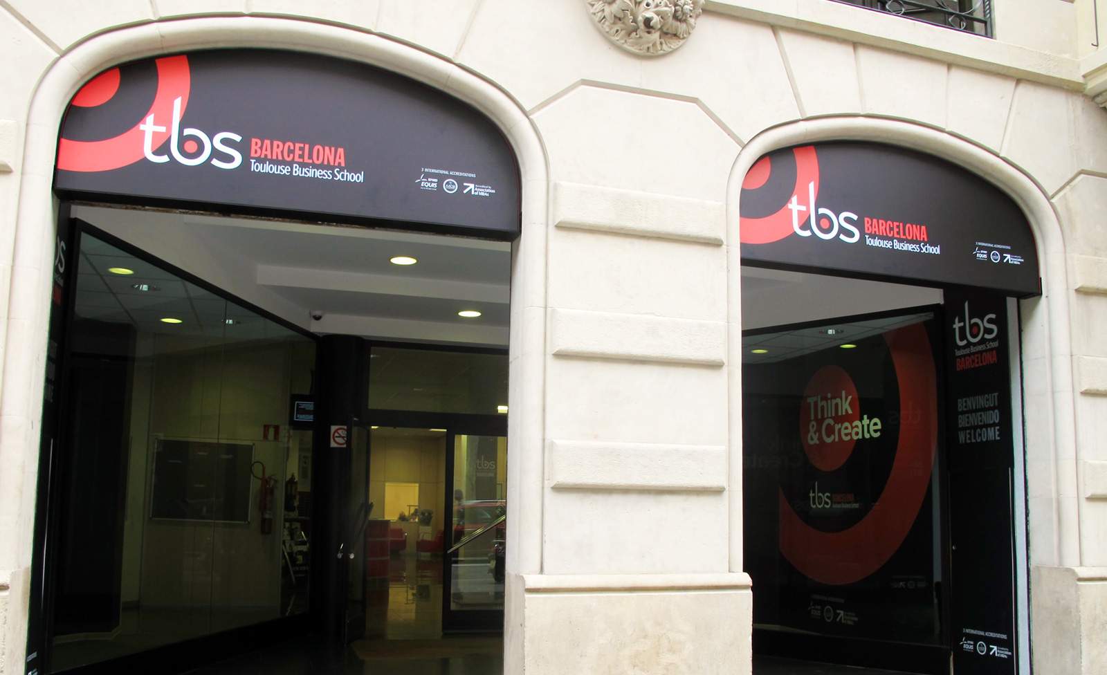 tbs-campus-barcelona-facade.jpg