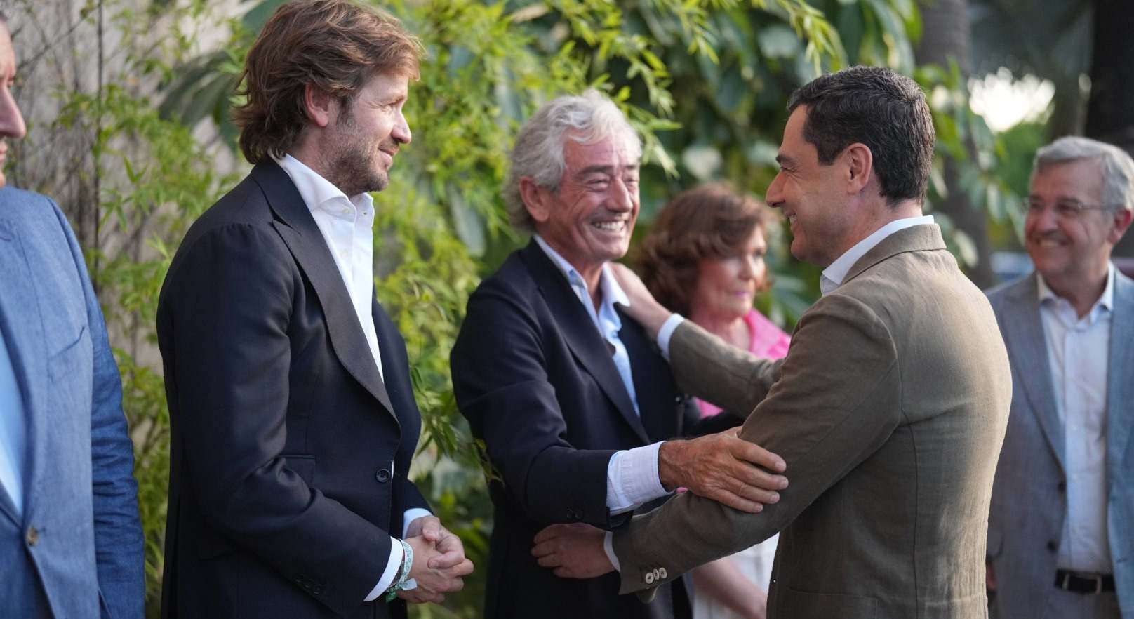Rosauro Varo, José María Pacheco, Carmen Calvo, Juanma Moreno y José María García Urbano.