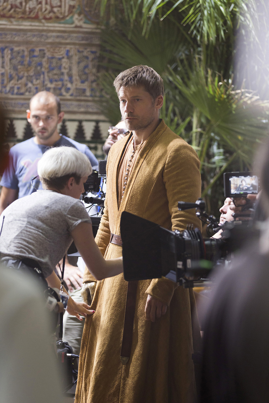Nikolaj Coster-Waldau durante el rodaje de 'Juego de Tronos' - 880x