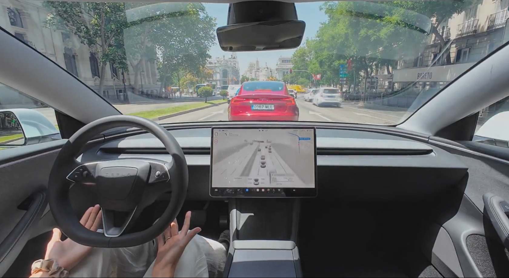 Tesla prueba la conducción automática en Madrid
