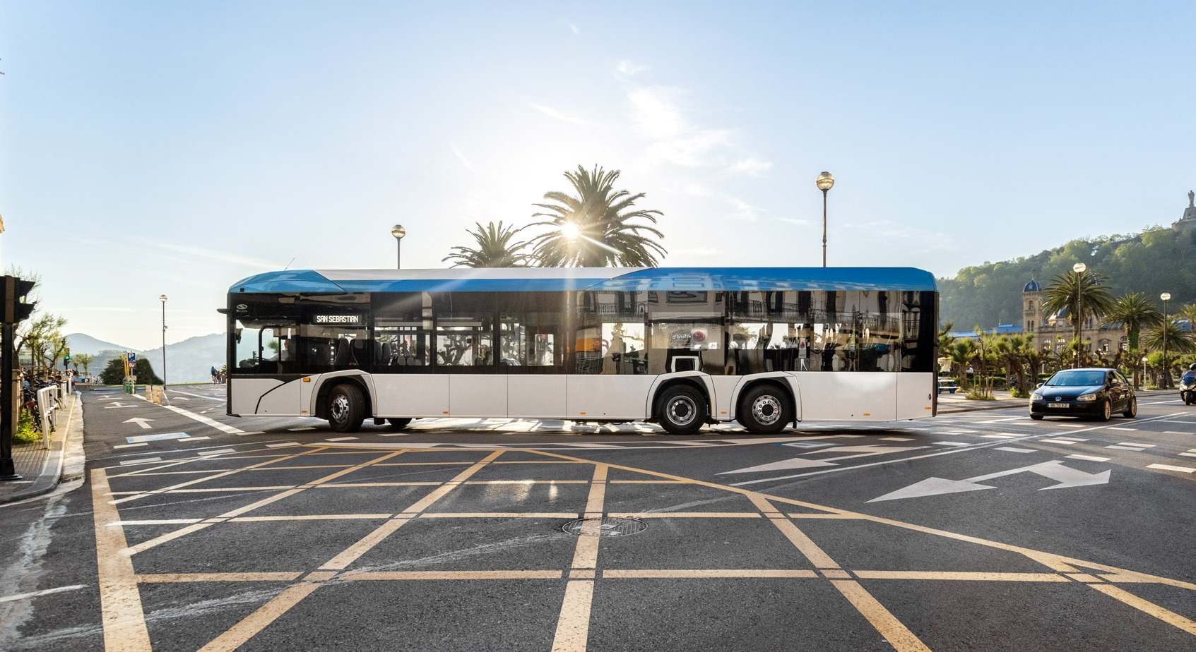 Autobús Solaris Urbino de 15 metros desarrollado por Solaris-CAF.
