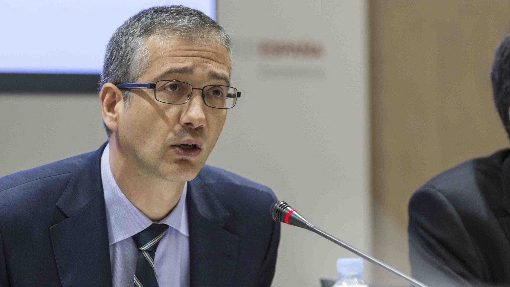 hernandez-cos-hablando.jpg