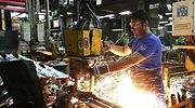 La huelga salvaje en Alcoa amenaza con el cierre definitivo de la empresa