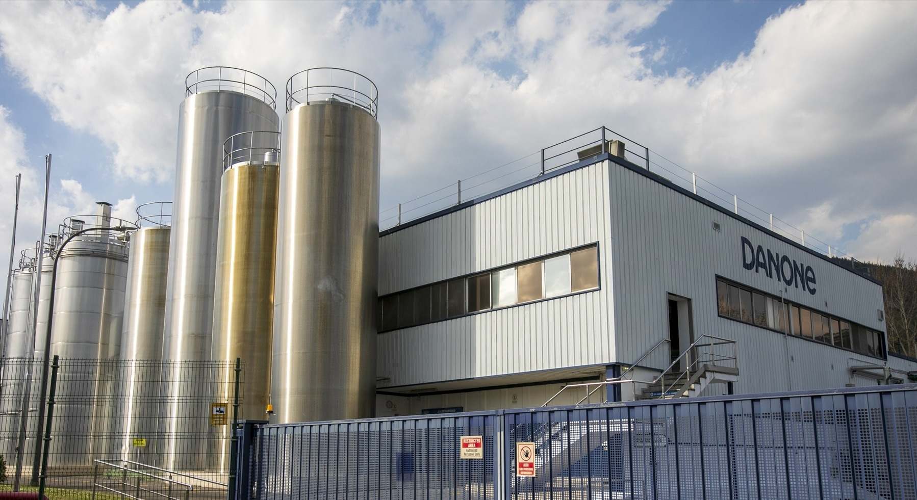 La planta de Danone en Salas cerró a finales de 2022